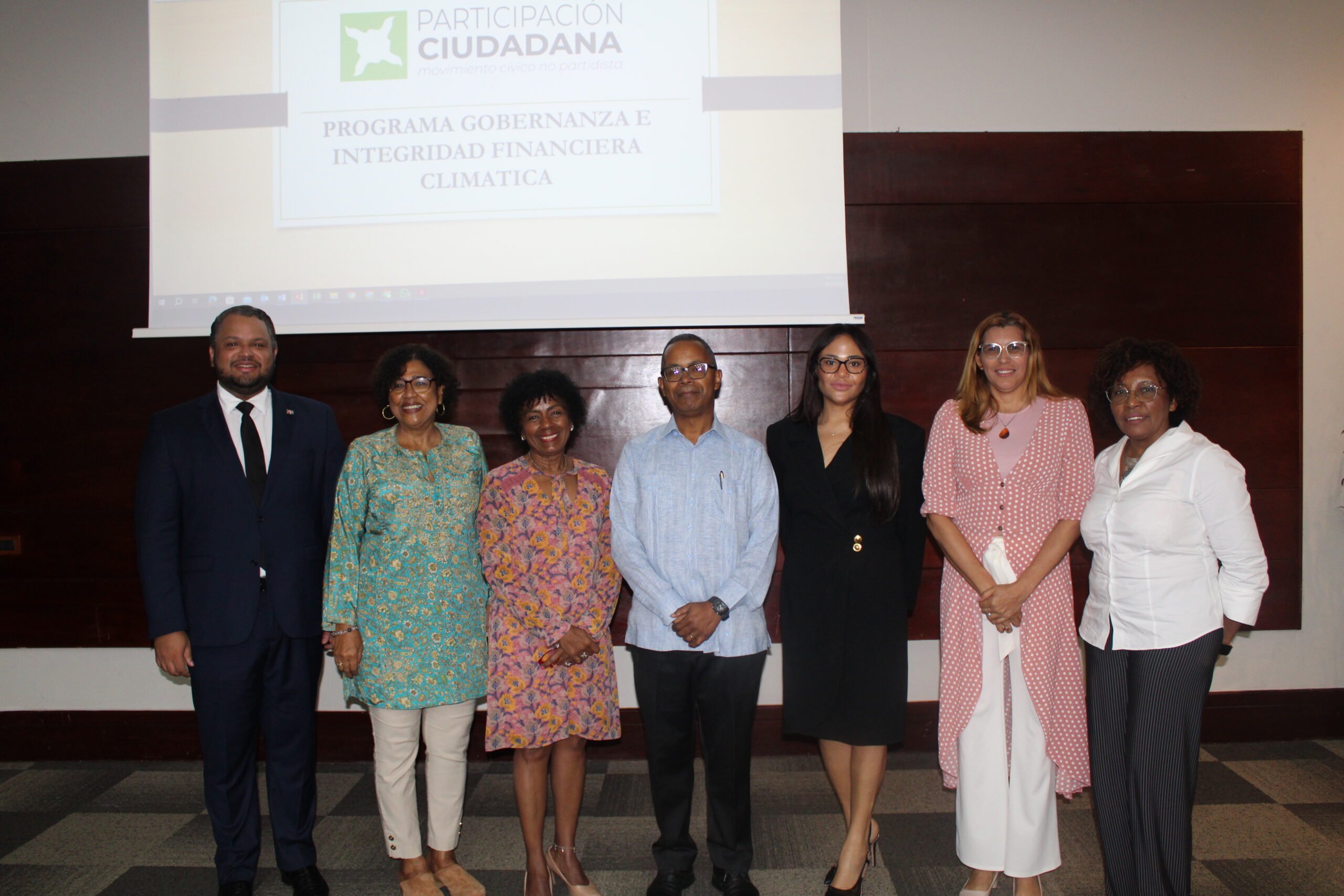 Participación Ciudadana presenta estudios en el marco del programa Gobernanza e Integridad Financiera Climática
